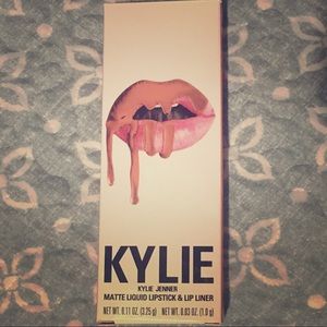 Kyle Jenner Lipkit!!